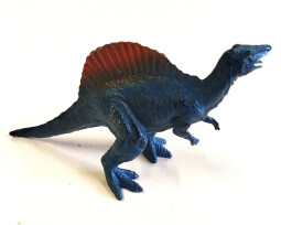 Dinosaurus plast 11 cm 08